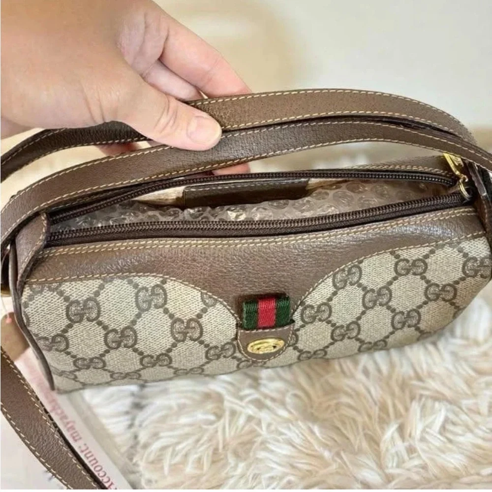 Gucci Beige and Brown Crossbody Bag - Picture 7 of 12